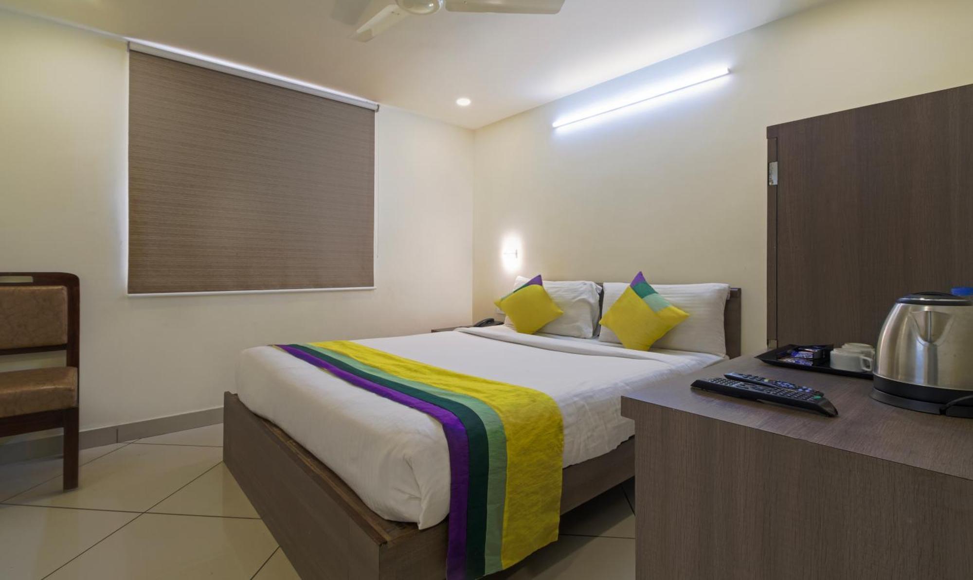 Itsy Hotels N Square 비자야와다 외부 사진